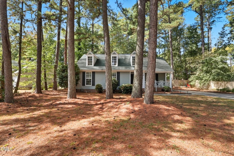 5316 Trestlewood Ln, Raleigh, NC 27610