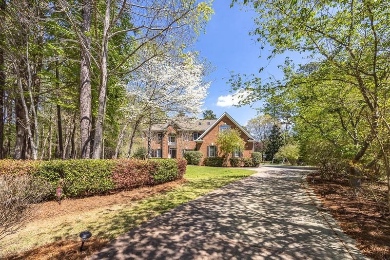 5317 Grand Gate Dr, Raleigh, NC 27613