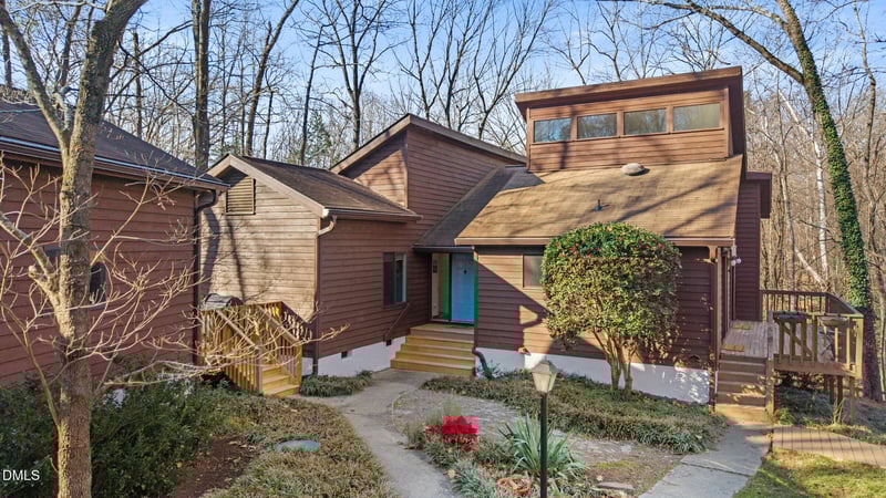 5317 Hideaway Dr, Chapel Hill, NC 27516