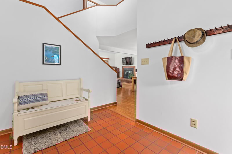 5317 Hideaway Dr, Chapel Hill, NC 27516