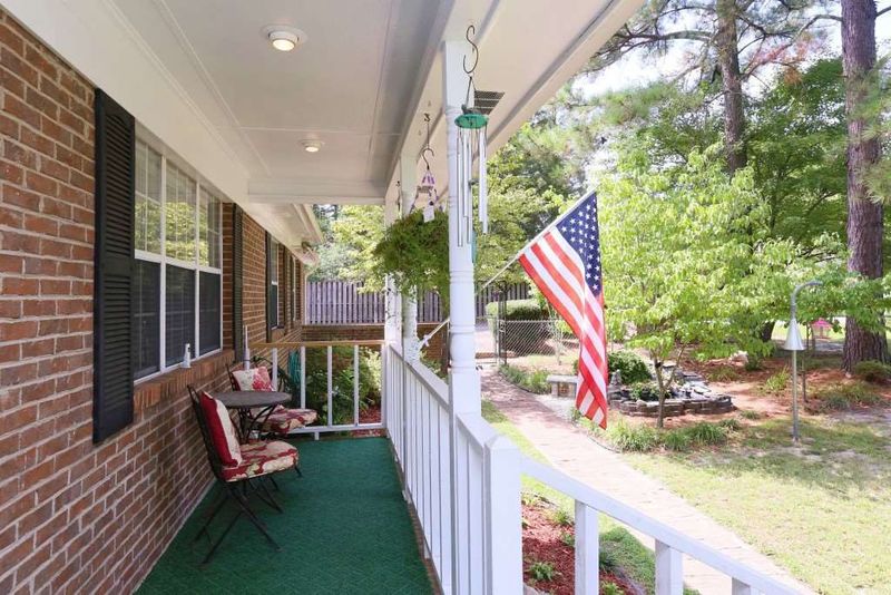 5317 Shadow Valley Rd, Holly Springs, NC 27540