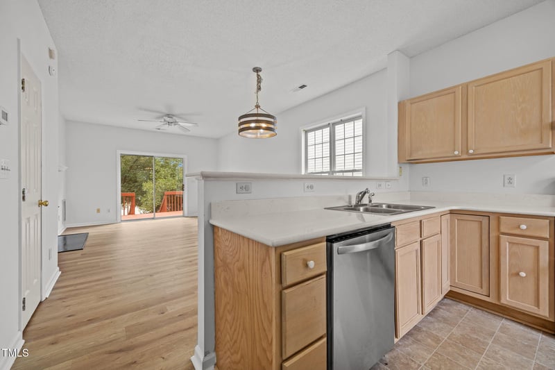 5318 Cog Hill Ct, Raleigh, NC 27604
