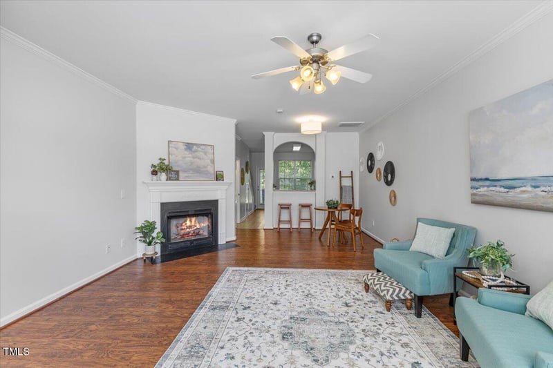5318 Crescentview Pw, Raleigh, NC 27606