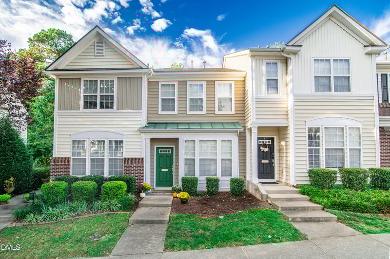 5318 Crescentview Pw, Raleigh, NC 27606