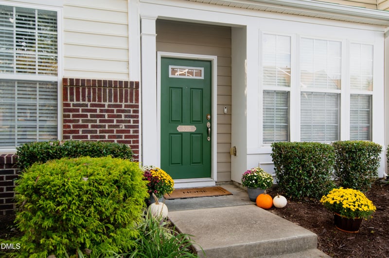 5318 Crescentview Pw, Raleigh, NC 27606