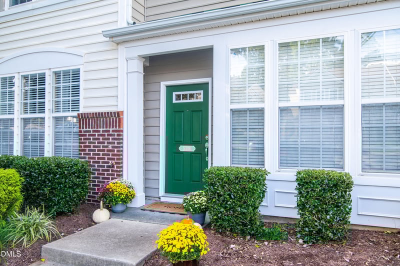 5318 Crescentview Pw, Raleigh, NC 27606
