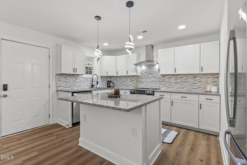 5318 Dairy Dr, Fayetteville, NC 28304