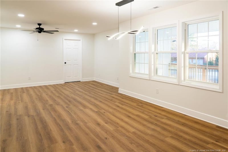 5318 Dairy Dr, Fayetteville, NC 28304