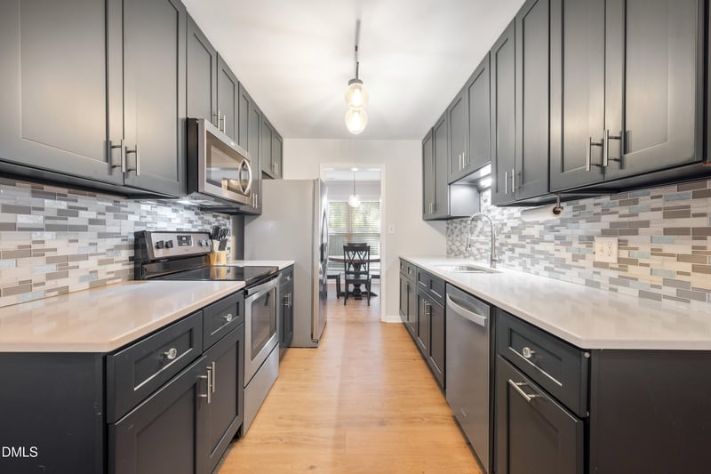 532 Applecross Dr, Cary, NC 27511
