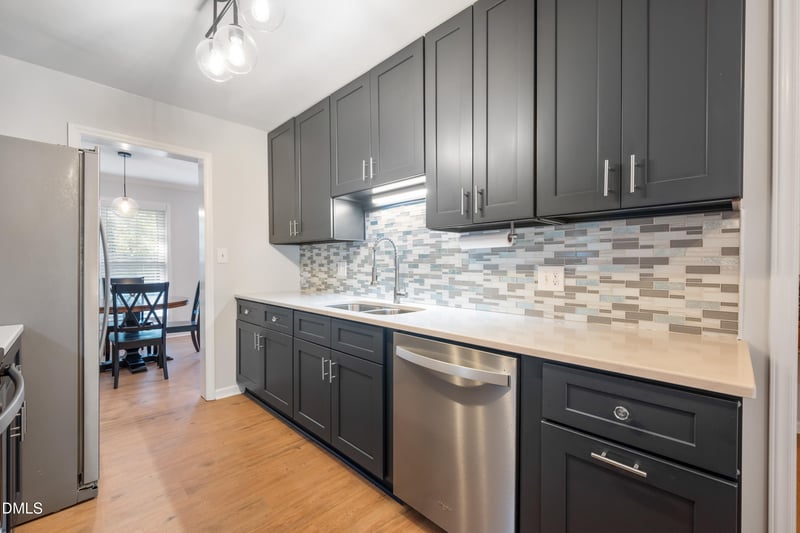 532 Applecross Dr, Cary, NC 27511