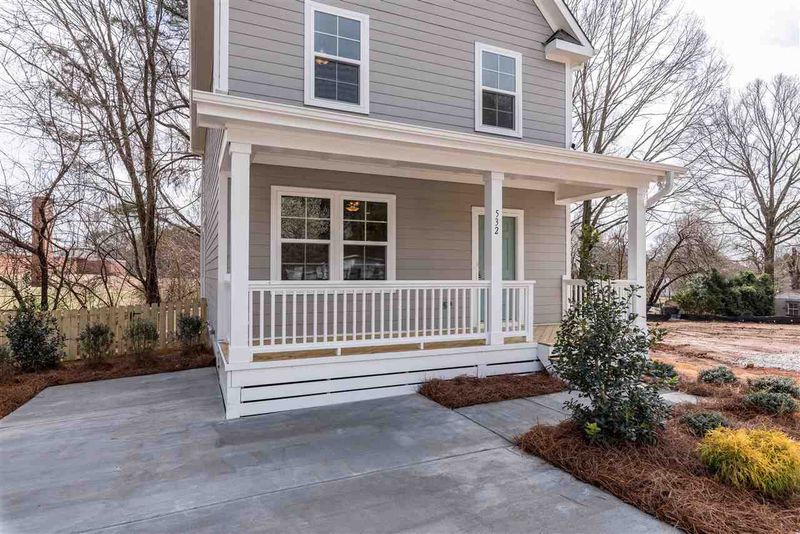 532 N Franklin St, Wake Forest, NC 27587
