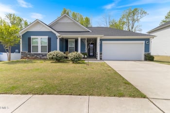 532 Kayak Ct, Mebane, NC 27302