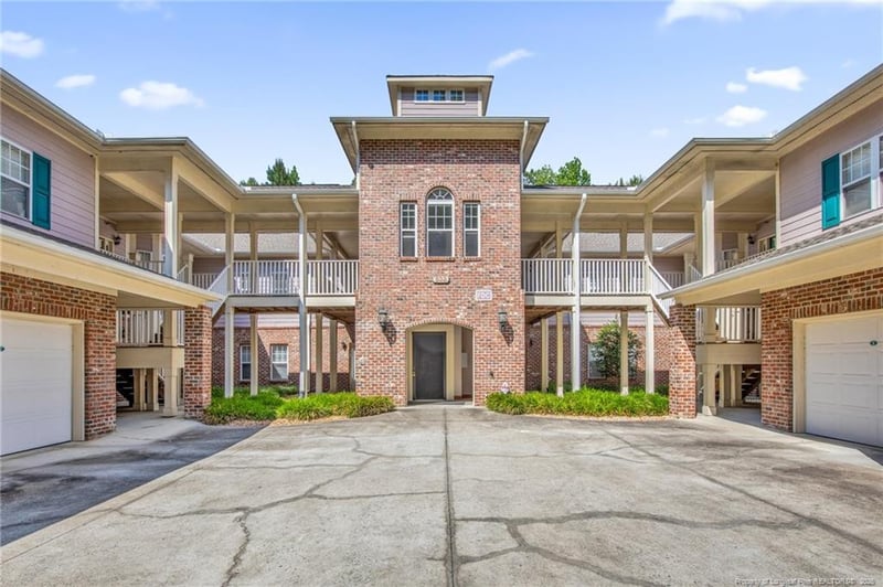 532 Lionshead Rd #1, Fayetteville, NC 28311
