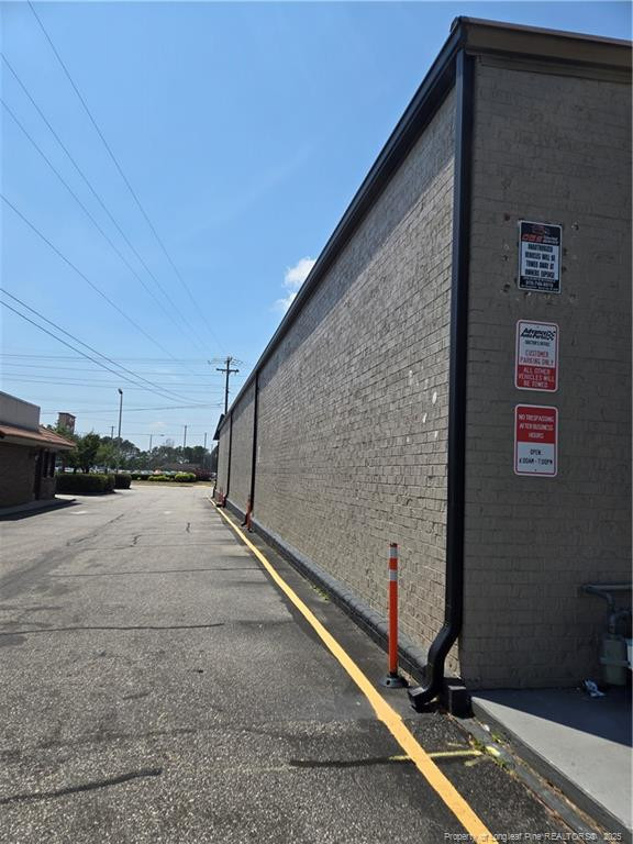 532 Mcpherson Church Rd, Fayetteville, NC 28303