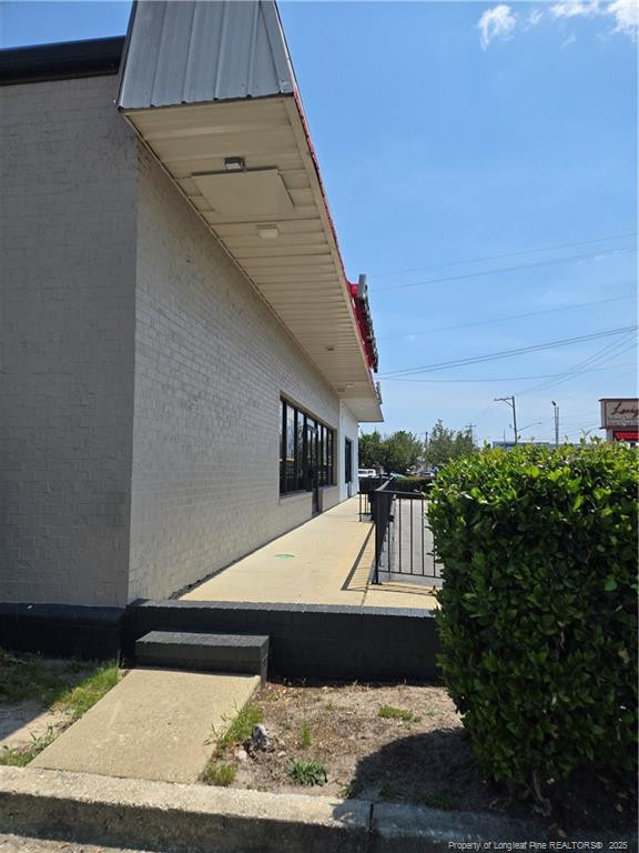 532 Mcpherson Church Rd, Fayetteville, NC 28303