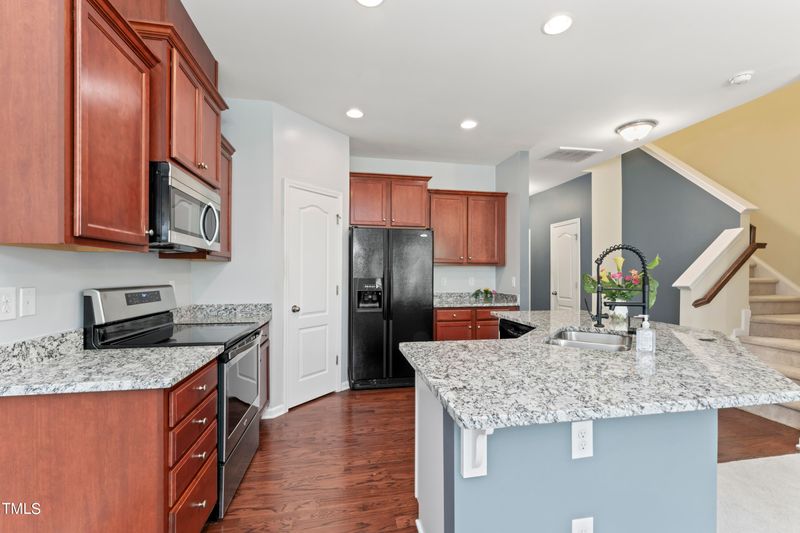 532 Panorama Park Pl, Cary, NC 27519