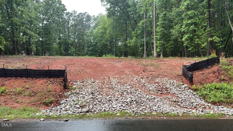 532 Shawnee Dr, Louisburg, NC 27549