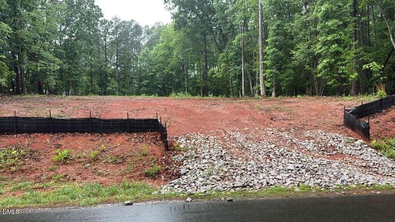532 Shawnee Dr, Louisburg, NC 27549