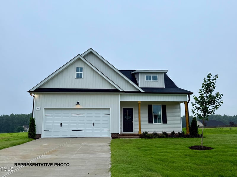 532 Springtooth Dr, Zebulon, NC 27597