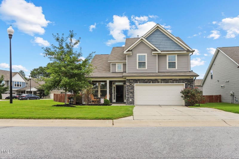 532 Willow Breeze Ct, Zebulon, NC 27597