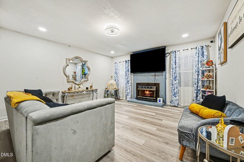 5320 Mccormick Rd, Durham, NC 27713
