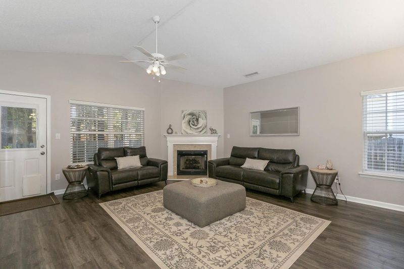 5320 Neuse Forest Rd, Raleigh, NC 27616