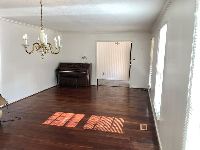 5320 Yardley Ter, Durham, NC 27707