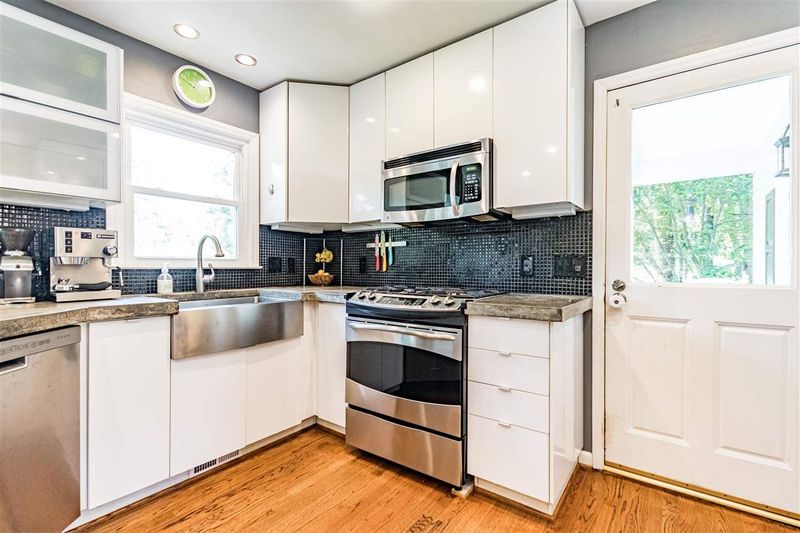 5321 Belsay Dr, Raleigh, NC 27612