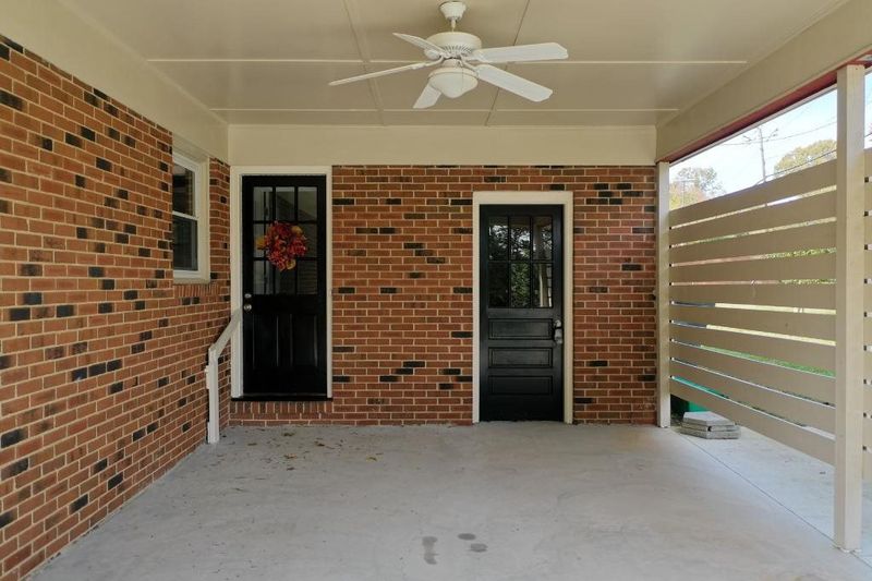 5321 Edgewood Rd, Raleigh, NC 27609