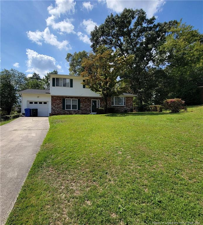 5321 Trampas Ct, Fayetteville, NC 28303