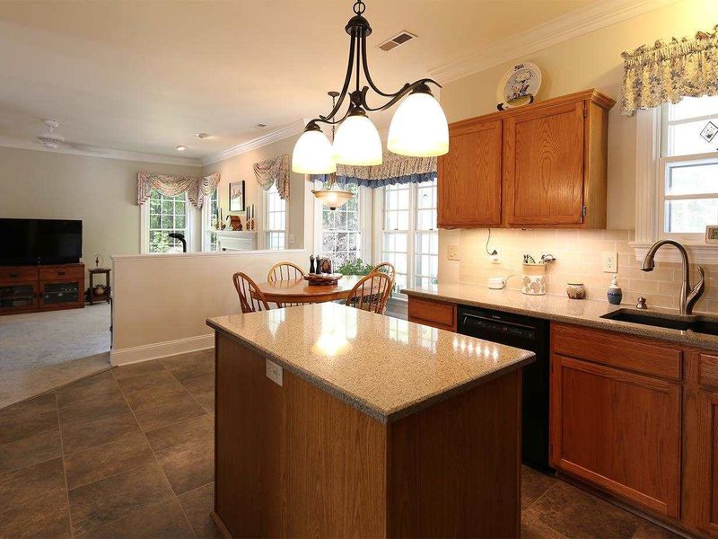 5322 Oakbrook Dr, Durham, NC 27713