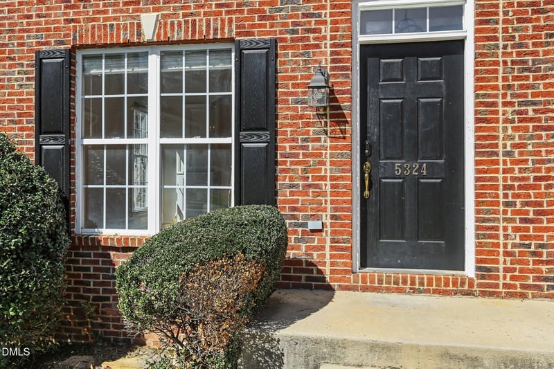 5324 Arete Way, Raleigh, NC 27607
