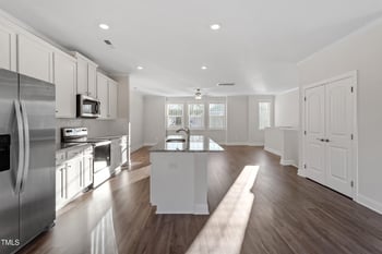 5324 River Reach Dr, Raleigh, NC 27616