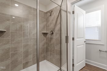 5324 River Reach Dr, Raleigh, NC 27616