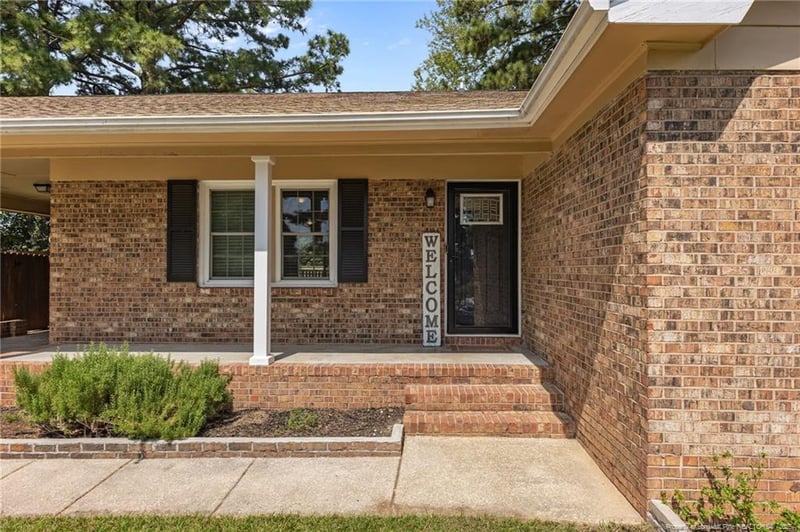 5324 Sierra Ct, Fayetteville, NC 28303
