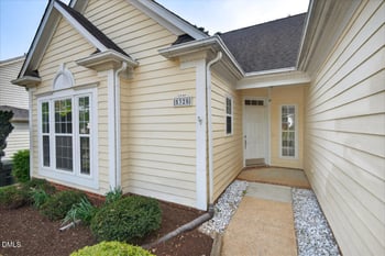 5325 Bartram Pl, Raleigh, NC 27617