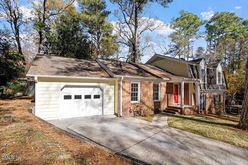 5325 Fieldstone Dr, Raleigh, NC 27609