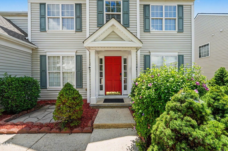 5325 Granada Hills Dr, Raleigh, NC 27613