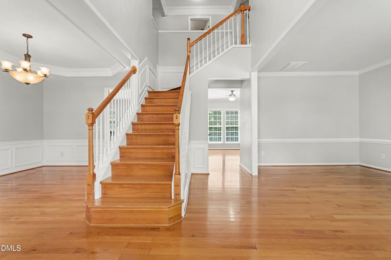 5325 Granada Hills Dr, Raleigh, NC 27613