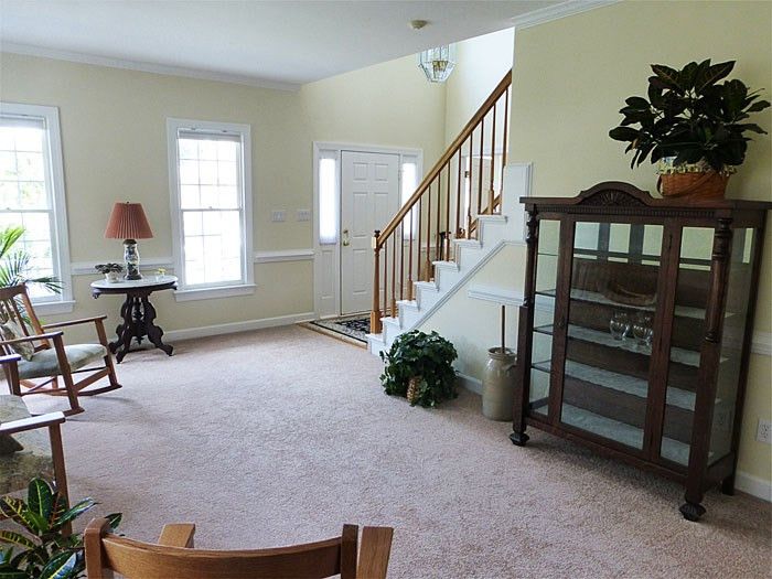 5325 Harrington Grove Dr, Raleigh, NC 27613
