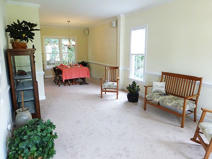 5325 Harrington Grove Dr, Raleigh, NC 27613
