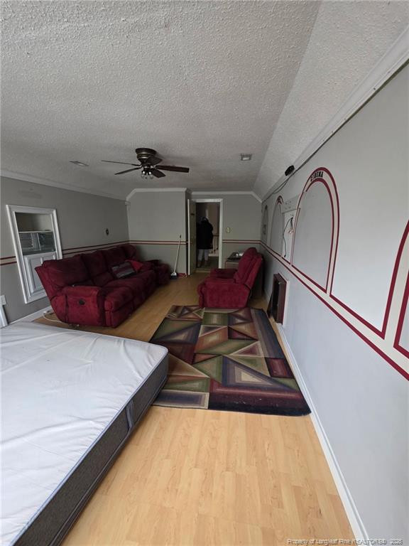 5325 Miranda Dr, Hope Mills, NC 28348