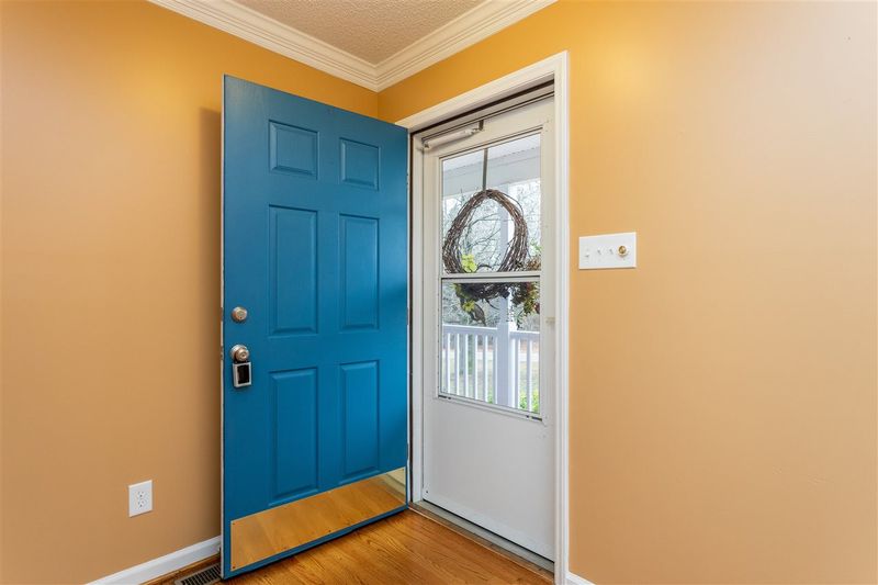 5325 Passenger Pl, Raleigh, NC 27603