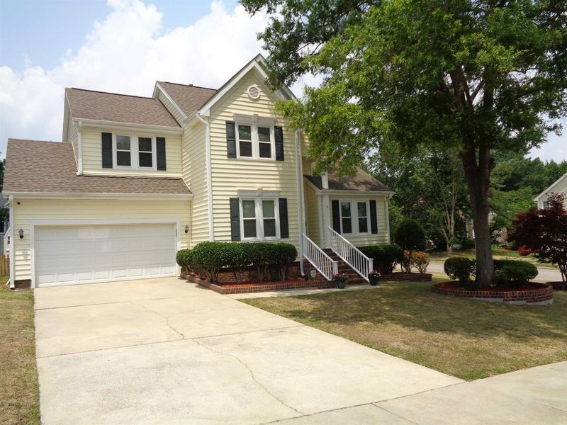 5325 Tifton Dr, Raleigh, NC 27610
