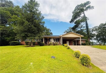 5325 Trampas Ct, Fayetteville, NC 28303