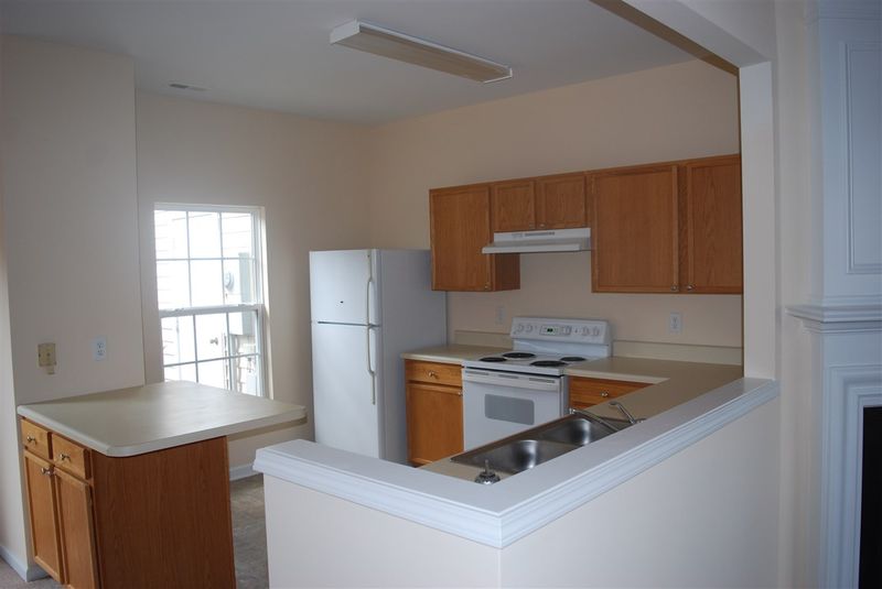 5326 Glen Canyon Rd, Raleigh, NC 27616