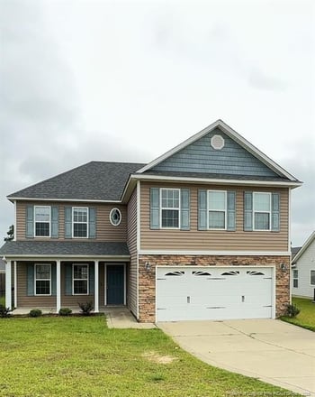 5326 Woodpecker Dr, Hope Mills, NC 28348
