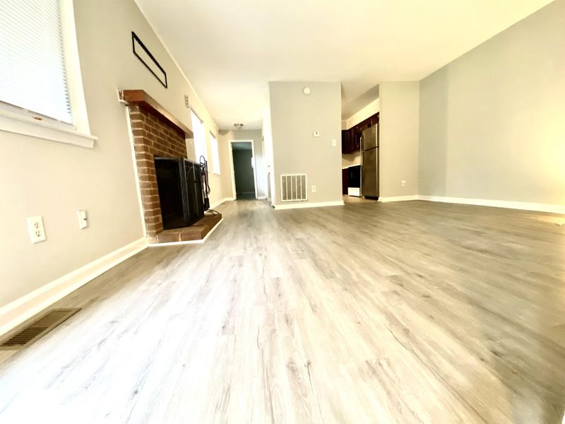 5329 Wayne St, Raleigh, NC 27606