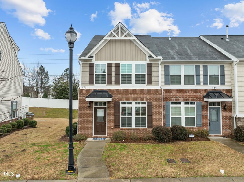 533 Berry Chase Way, Cary, NC 27519