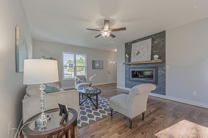 533 Bragg St, Raleigh, NC 27601